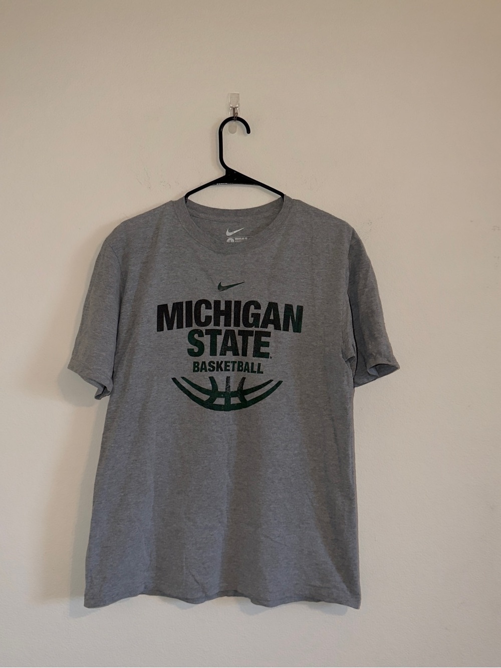 Nike NCAA Michigan State Basketball Gray T-Shirt